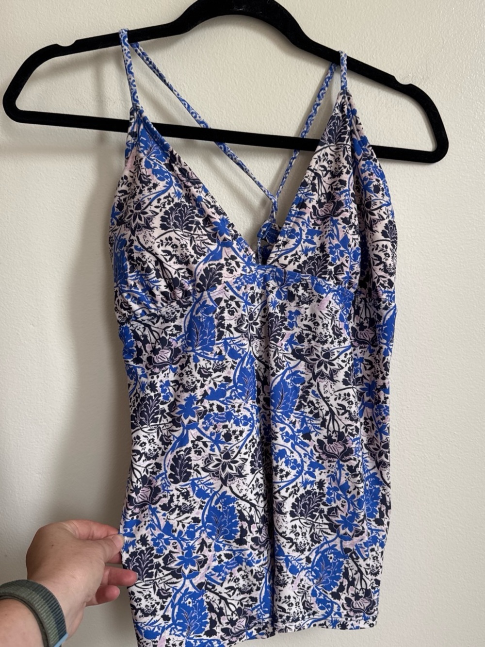Athleta Blue and Pink Floral Tankini Top XL